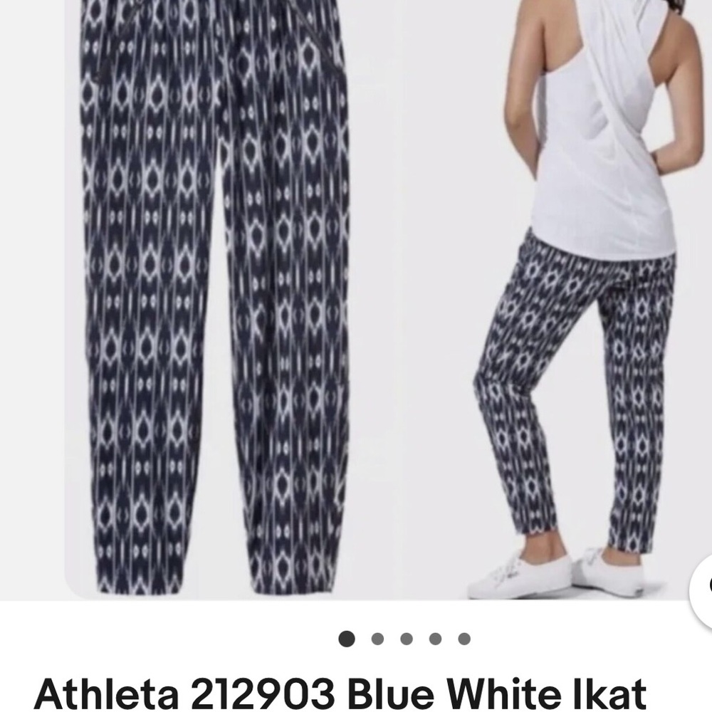 Athleta Blue White Patterned Aspire Ankle Pants, Size 4, great condition